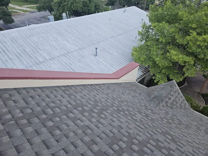 Freetail Roofing Picture 5