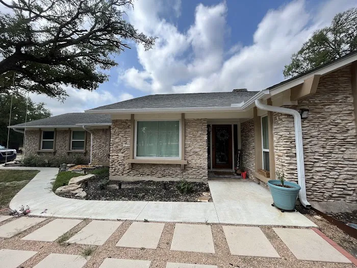 Ark Roofer Picture 5