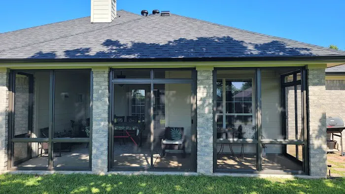 Mammoth Roofing & Solar of Austin Picture 6