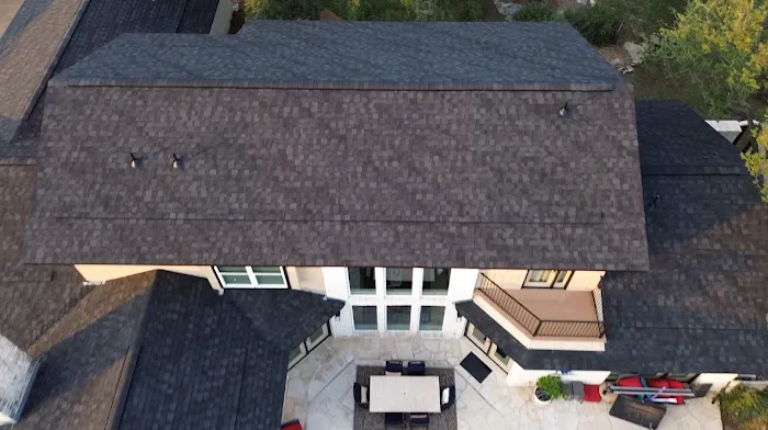 DeZign Roofing & Exteriors Picture 5