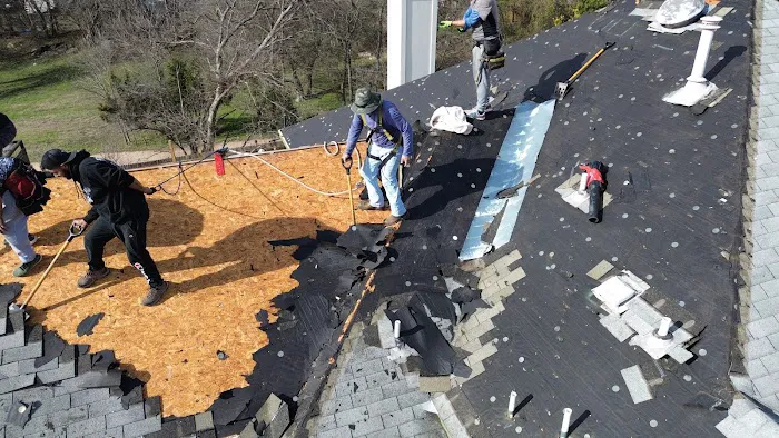 DeZign Roofing & Exteriors Picture 6