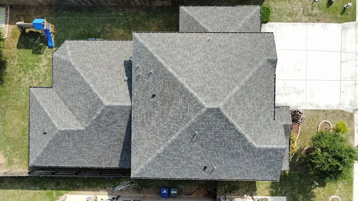 Blue Hammer Roofing Picture 3