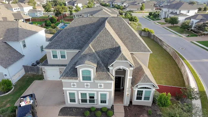 Blue Hammer Roofing Picture 1