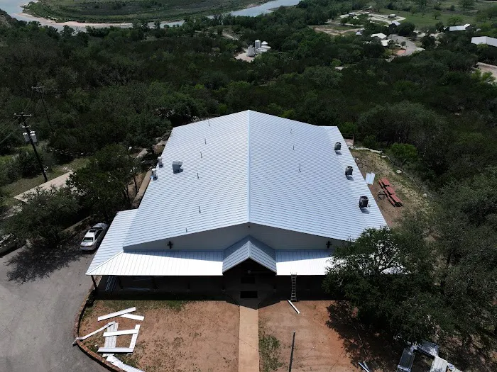 Perennial Roofing LLC Picture 1