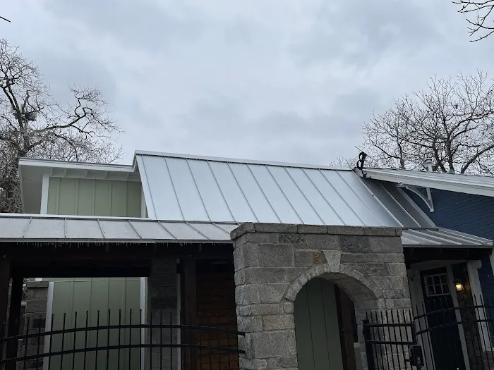 A&M Metal Roofing Innovations LLC Picture 5