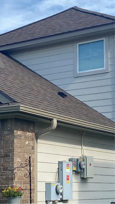 Netzel Roofing & Construction LLC Picture 1