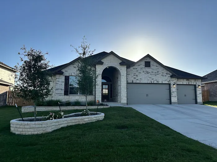 Netzel Roofing & Construction LLC Picture 2