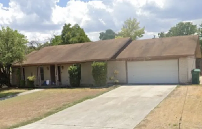 Mr. Roofing & Gutters Austin Picture 4