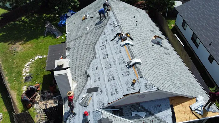 Mustang Roofing Picture 4