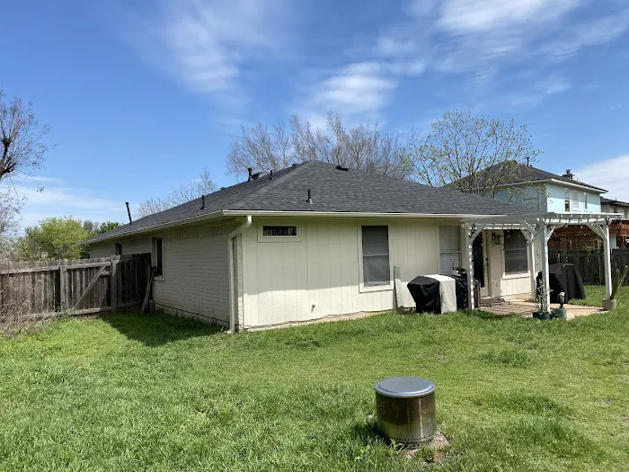 Mustang Roofing Picture 6