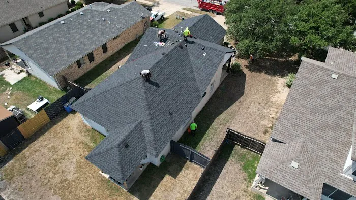 Vertical Solutions Roofing & Construction Picture 1