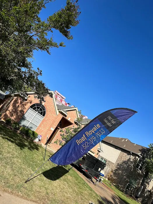 Roof Royale Picture 4