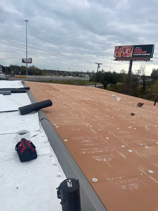 Red Monarch Roofing & Construction Picture 9