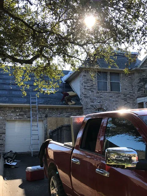 Hometown Roofing ATX Picture 1
