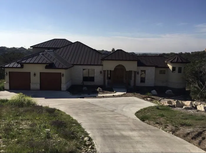 Tm's quality metal roofing Picture 3