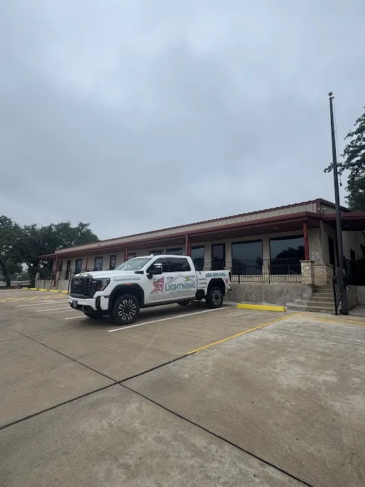 Lightning Exteriors Picture 5