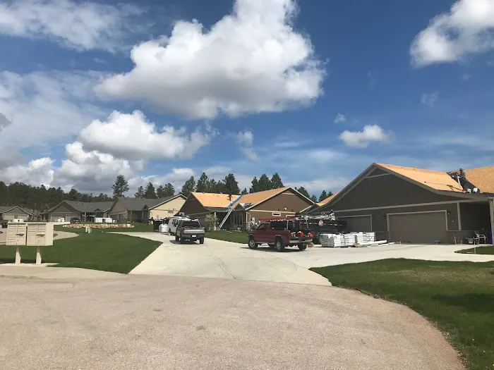 Lightning Exteriors Picture 9