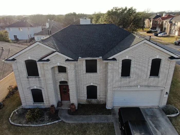 Premier Plus Storm Team - Austin Picture 9