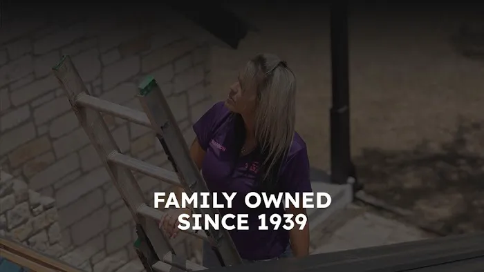 Hall's Roofing & Sheet Metal Picture 1