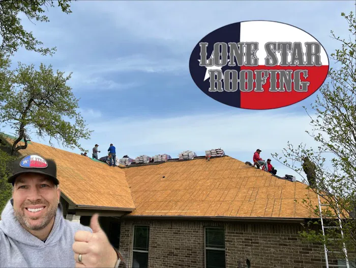 Lone Star Roofing Picture 1