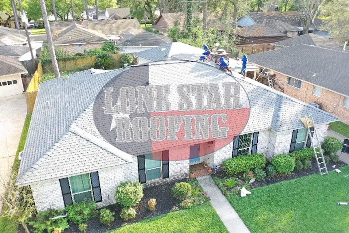 Lone Star Roofing Picture 3