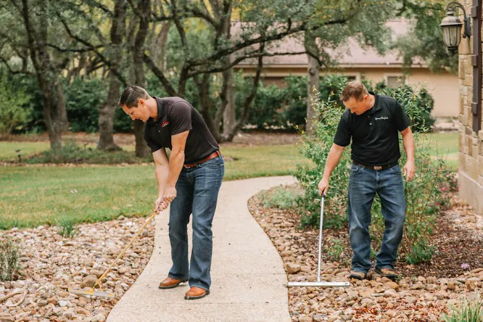 Yuras Roofing Company Picture 1