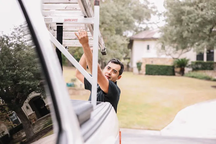 Yuras Roofing Company Picture 3