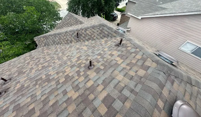 Live Oak Roofing Picture 1