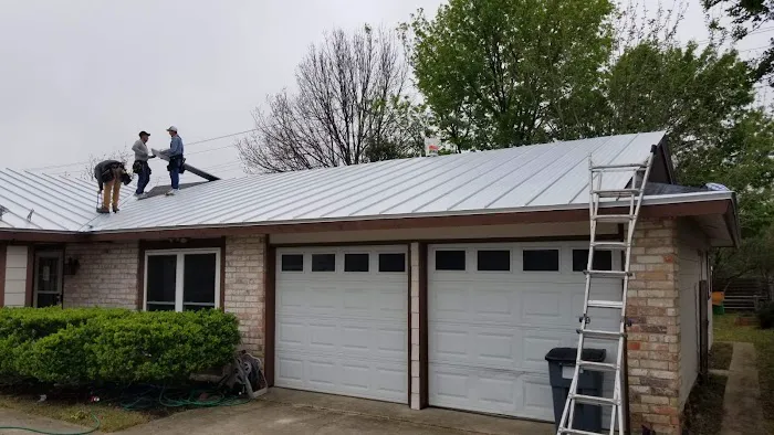 Crane's Quality Roofing & Windows Picture 2