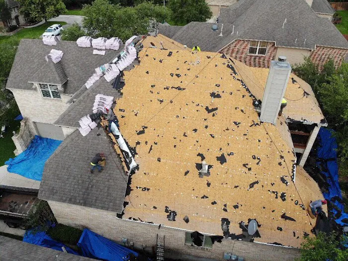 StoneHouse Roofers Picture 2