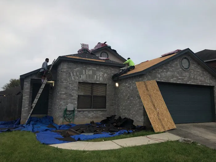 StoneHouse Roofers Picture 7