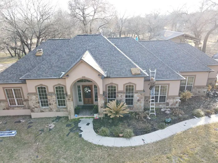 IRC Roofing Picture 4