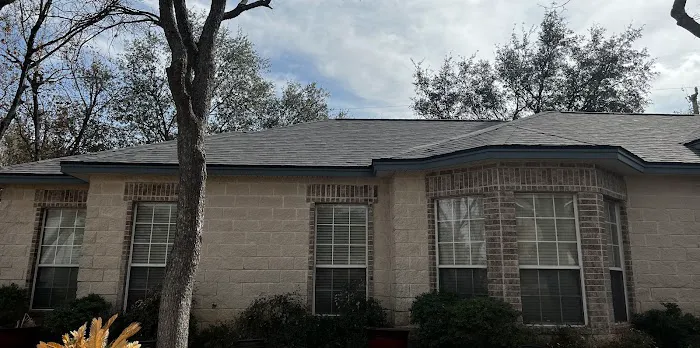 LOA Roofing and Construction Picture 5