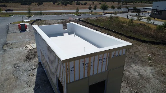 LOA Roofing and Construction Picture 6