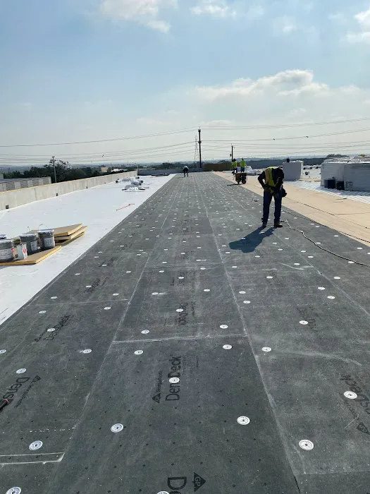 Fry Roofing Inc Picture 2