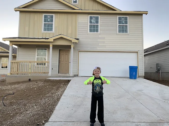 ROOFING REPAIRS & LEAK SPECIALIST Picture 8