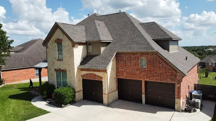 Wilson Roofing and Renovations Picture 2