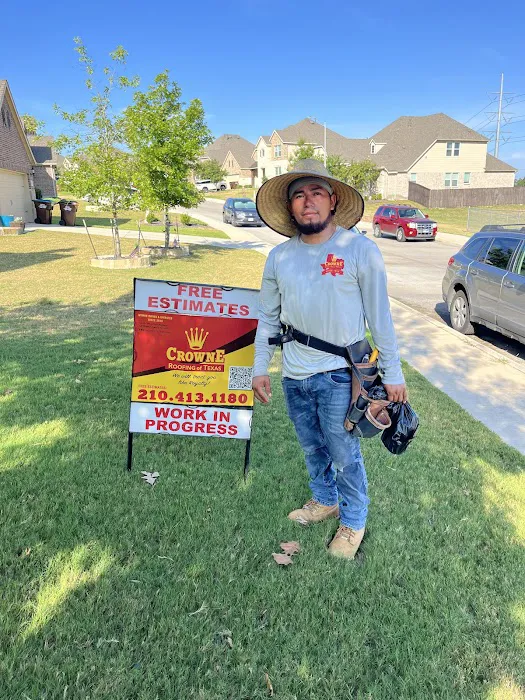 Crowne Roofing Of Texas Picture 7