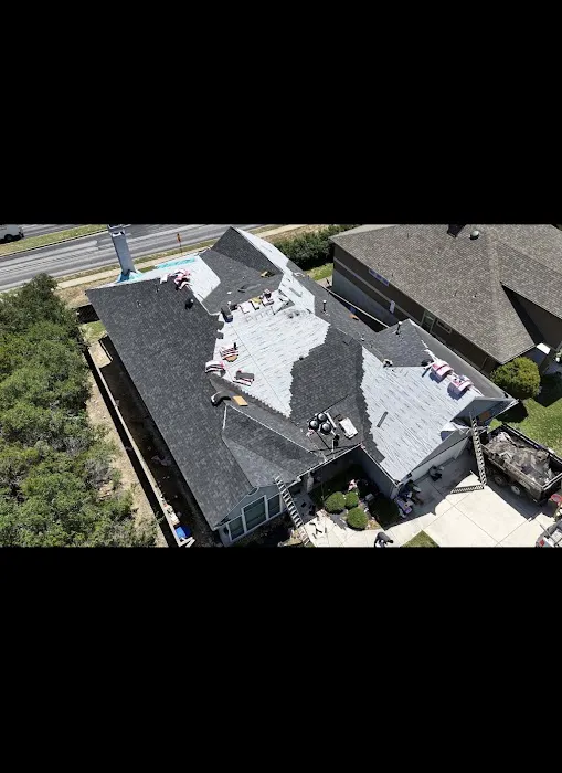 Crowne Roofing Of Texas Picture 2