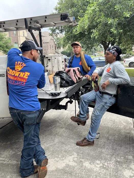 Crowne Roofing Of Texas Picture 8