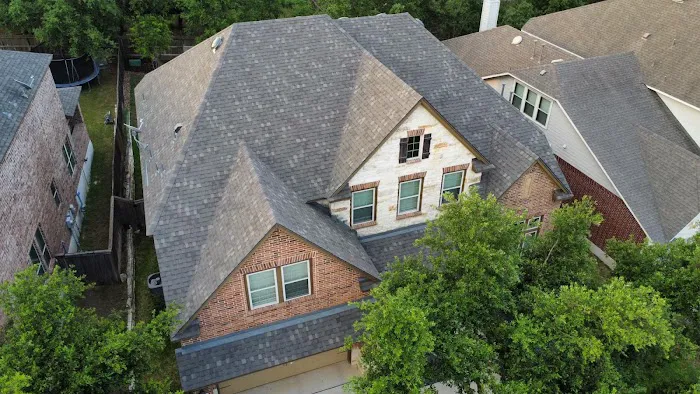 Roof Repair and Leak Experts Picture 3