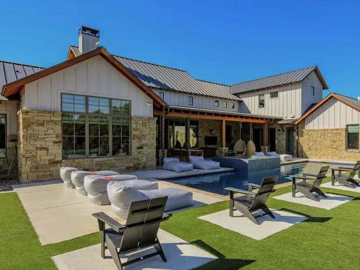 Elite Roofing And Restoration Picture 10