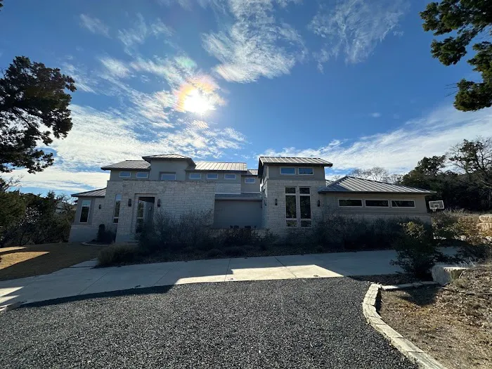 Prime Seamless Gutters & Roofing Picture 6