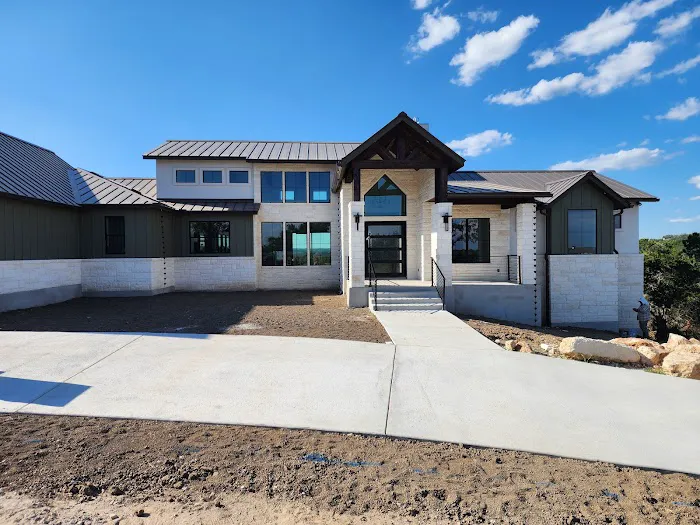 Prime Seamless Gutters & Roofing Picture 5