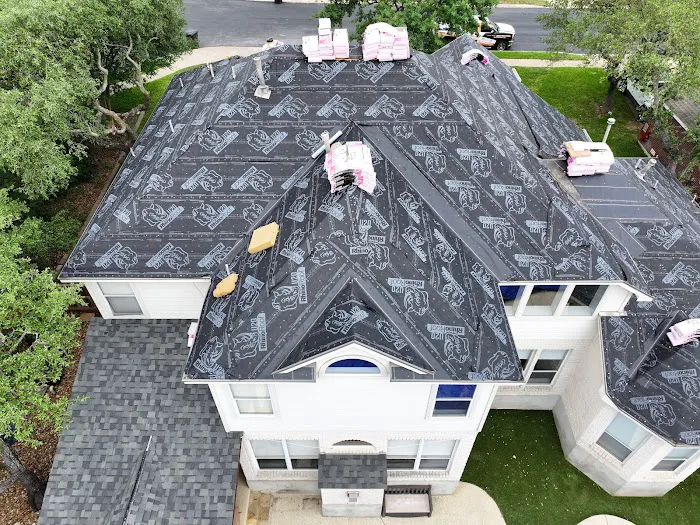 Premier Roofing and Contracting Picture 3