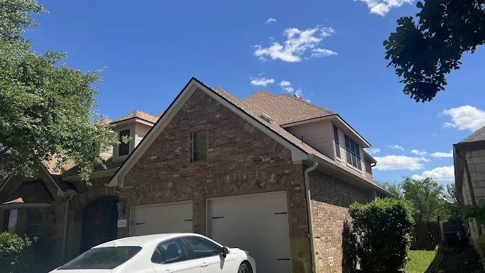 ROBERT TOWNSEND ROOFING Picture 10