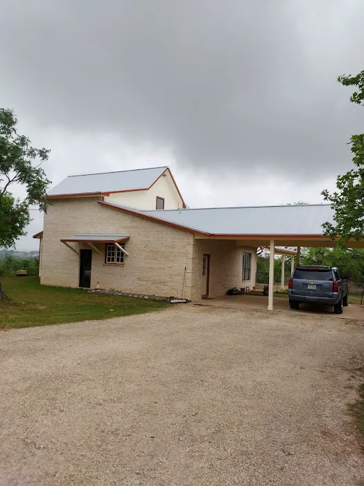 AR ROOFING SA LLC Picture 3