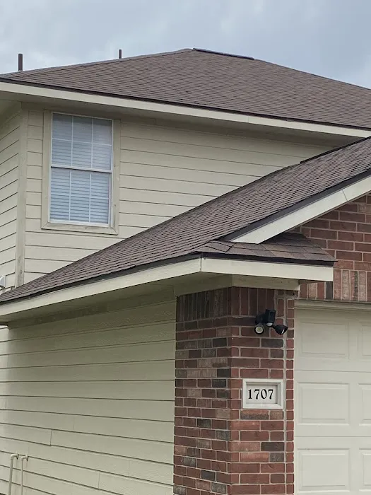 Quick Roofing Picture 1