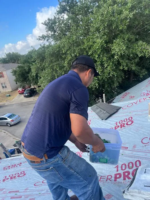 JDC ROOFING & CONSTRUCTION SERVICES LLC Picture 4