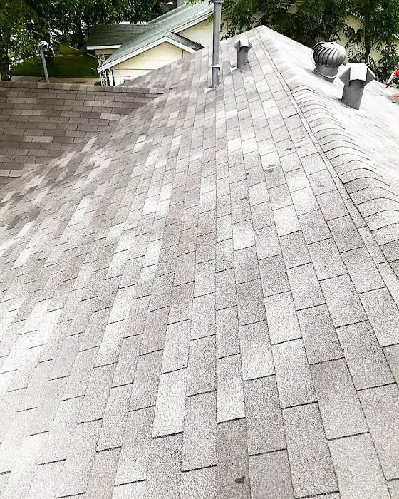 IWC Roofing and Repair Picture 3